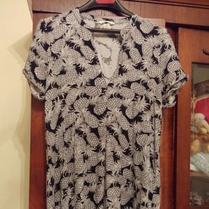 H&M pullover short sleeve blouse, sz 8